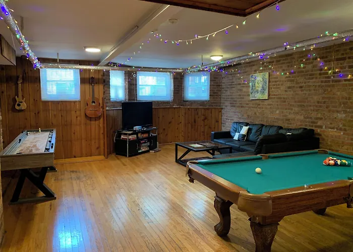 Wrigley - (adults Only) Chicago